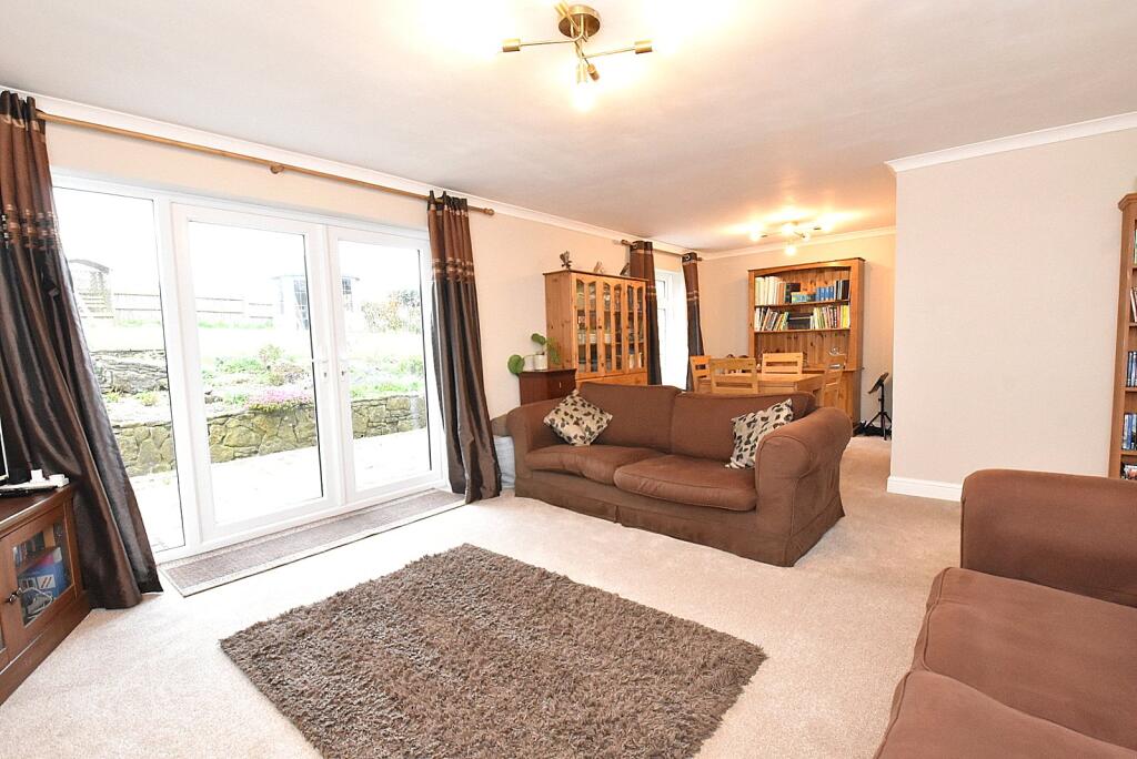 Additional image 5 of Park Road, Henstridge, Templecombe, Somerset, BA8