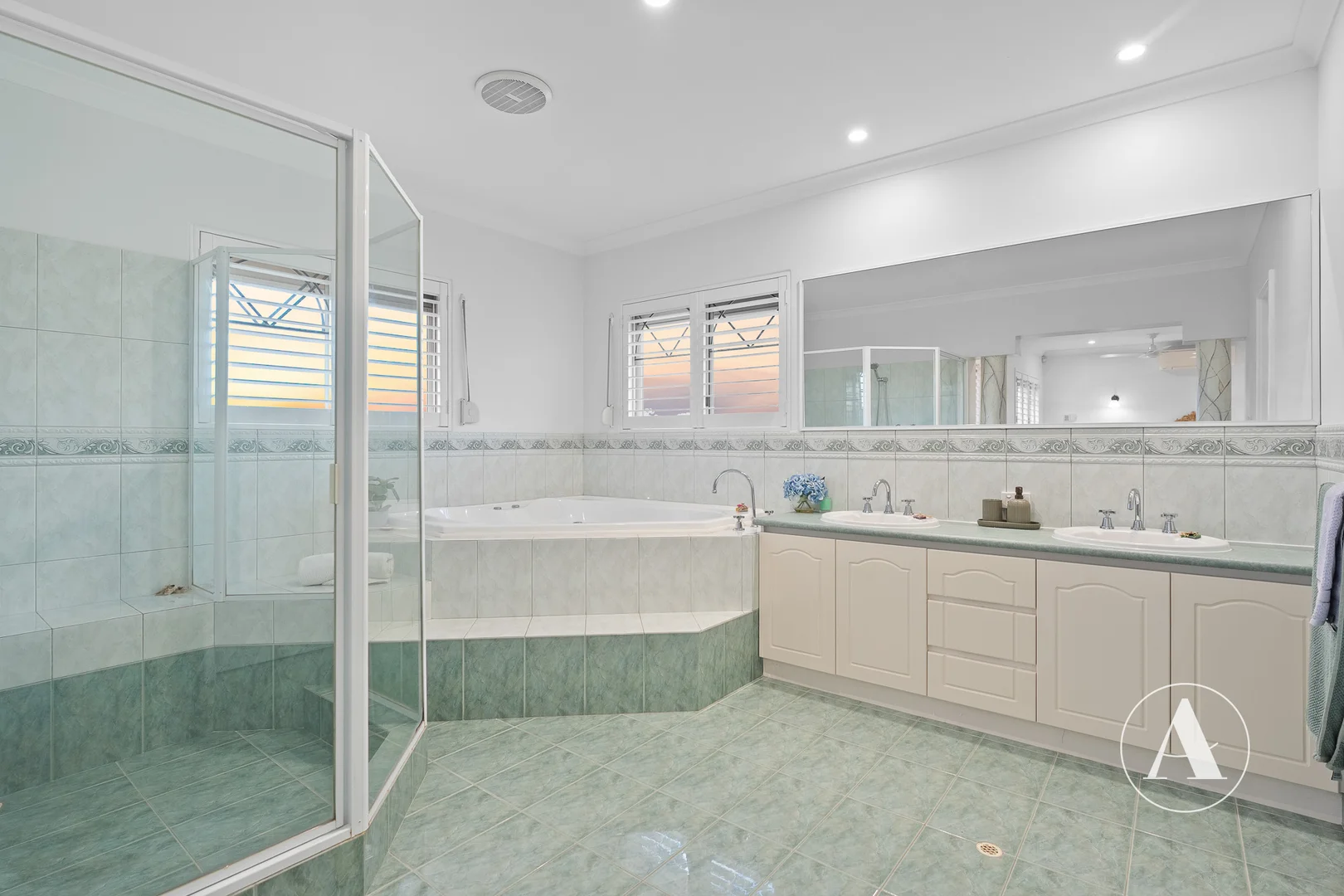 Additional image 7 of 5 Frampton Crescent, Canning Vale WA 6155