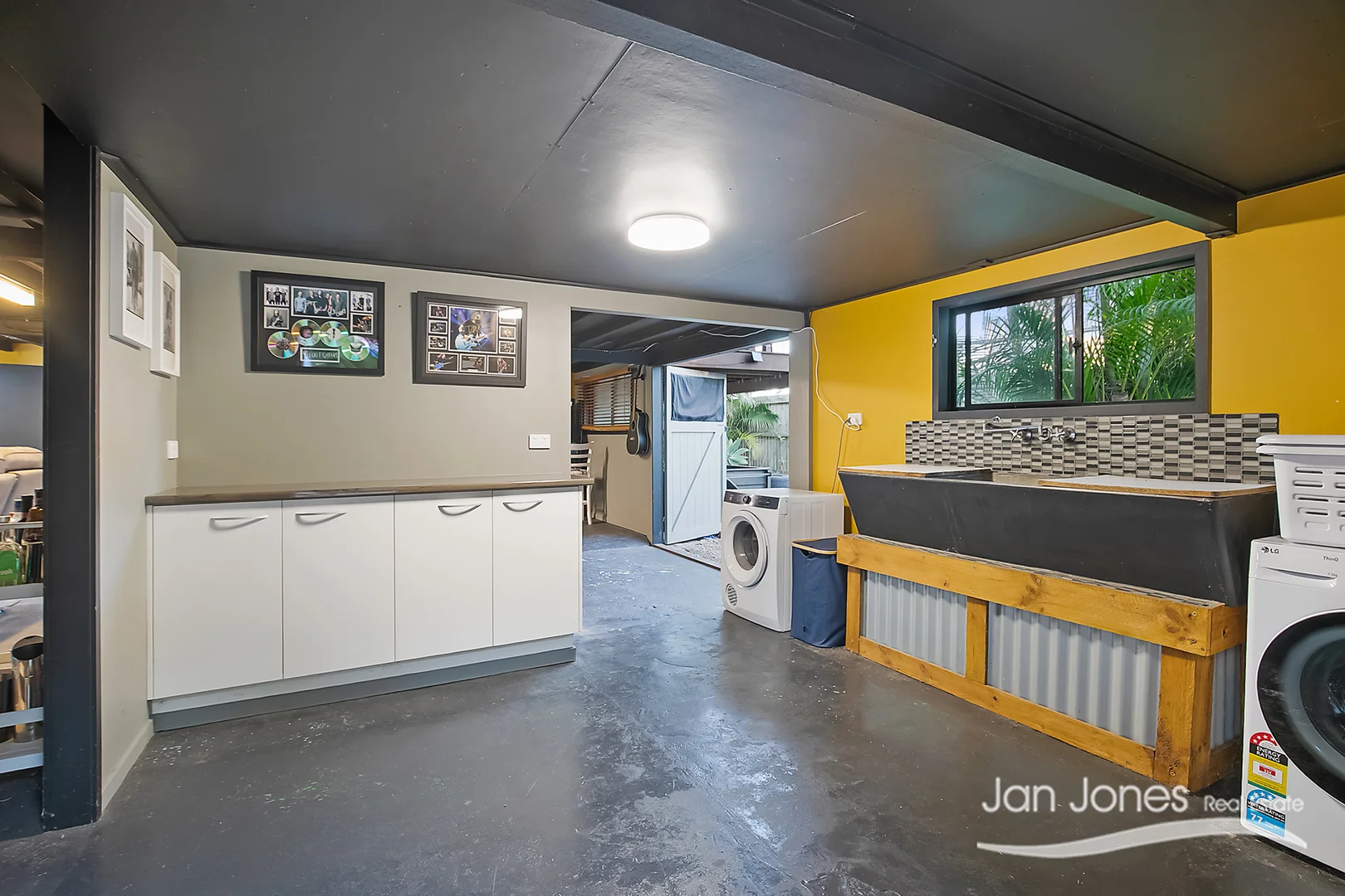Additional image 26 of 1 Robert Street, Clontarf QLD 4019
