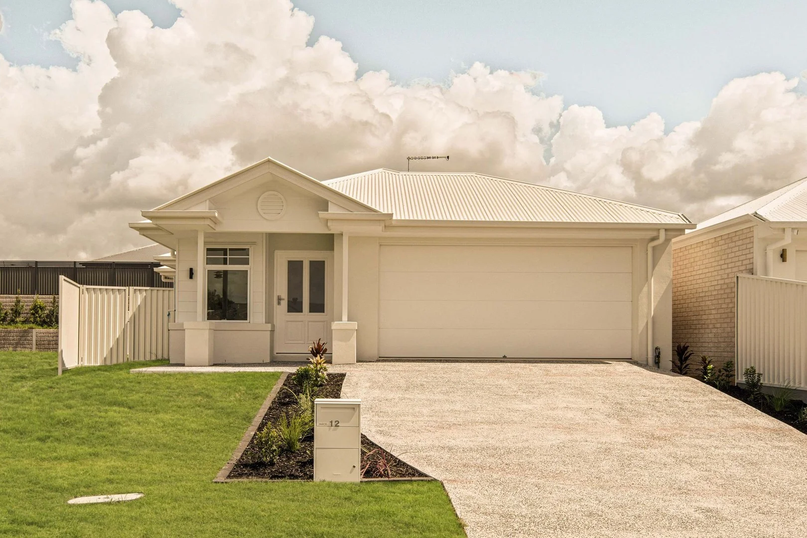 12 Love Street, Victoria Point QLD 4165