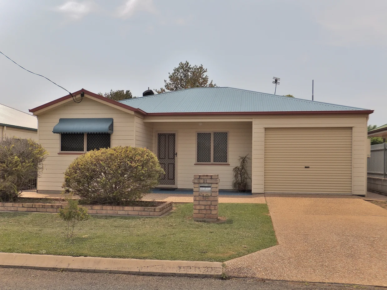 12 Stacey Street, Warwick QLD 4370