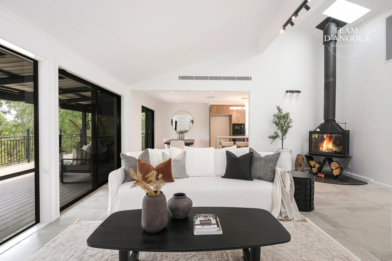 6 Chainmail Crescent, Castle Hill NSW 2154