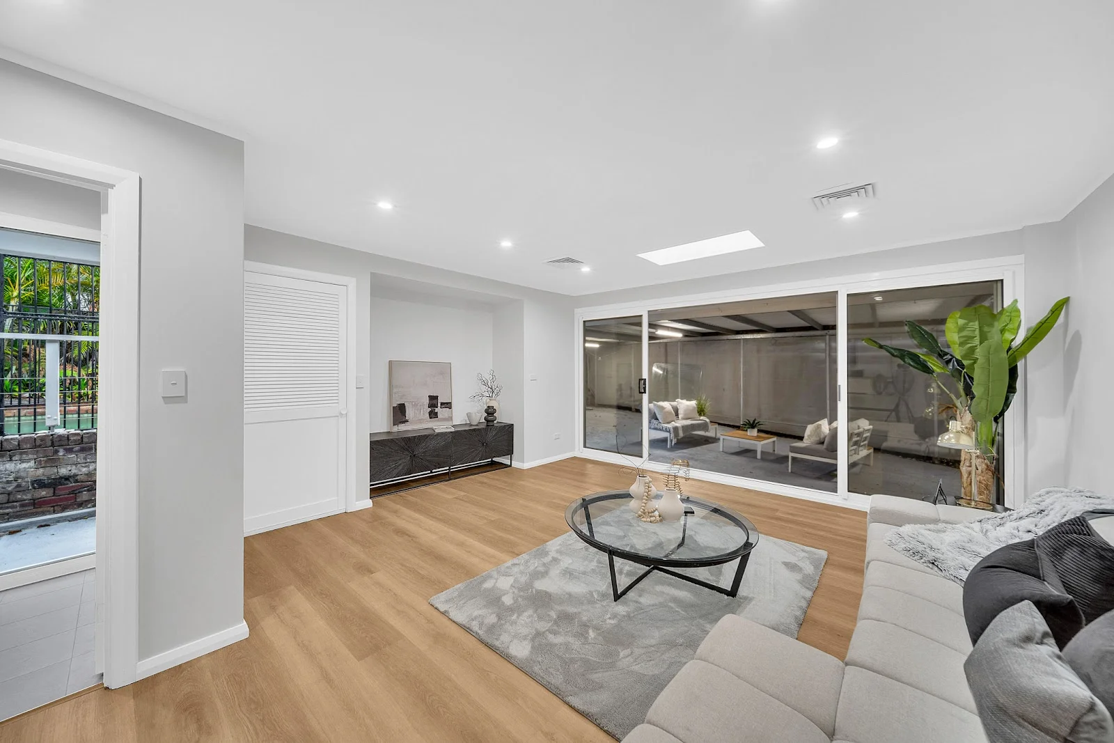 Additional image 6 of 32 Munro Street, Baulkham Hills NSW 2153