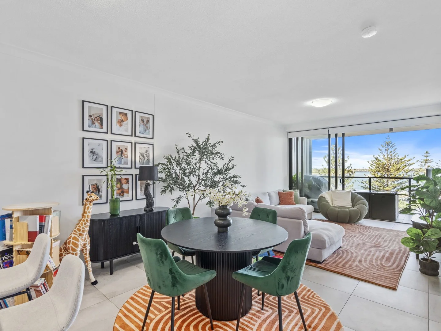 502/372-374 Marine Parade, Labrador QLD 4215