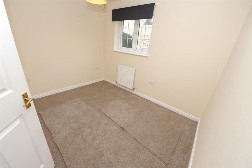 Additional image 6 of Loxley Close, Eccleshill, Bradford