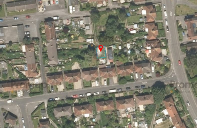 83 Manor House Road, Glastonbury, Somerset, BA6 9DQ