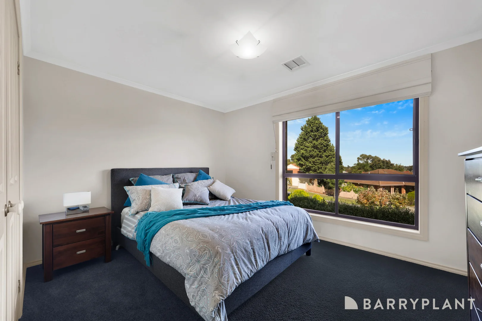 Additional image 8 of 2/5 Hillas Court, Mill Park VIC 3082
