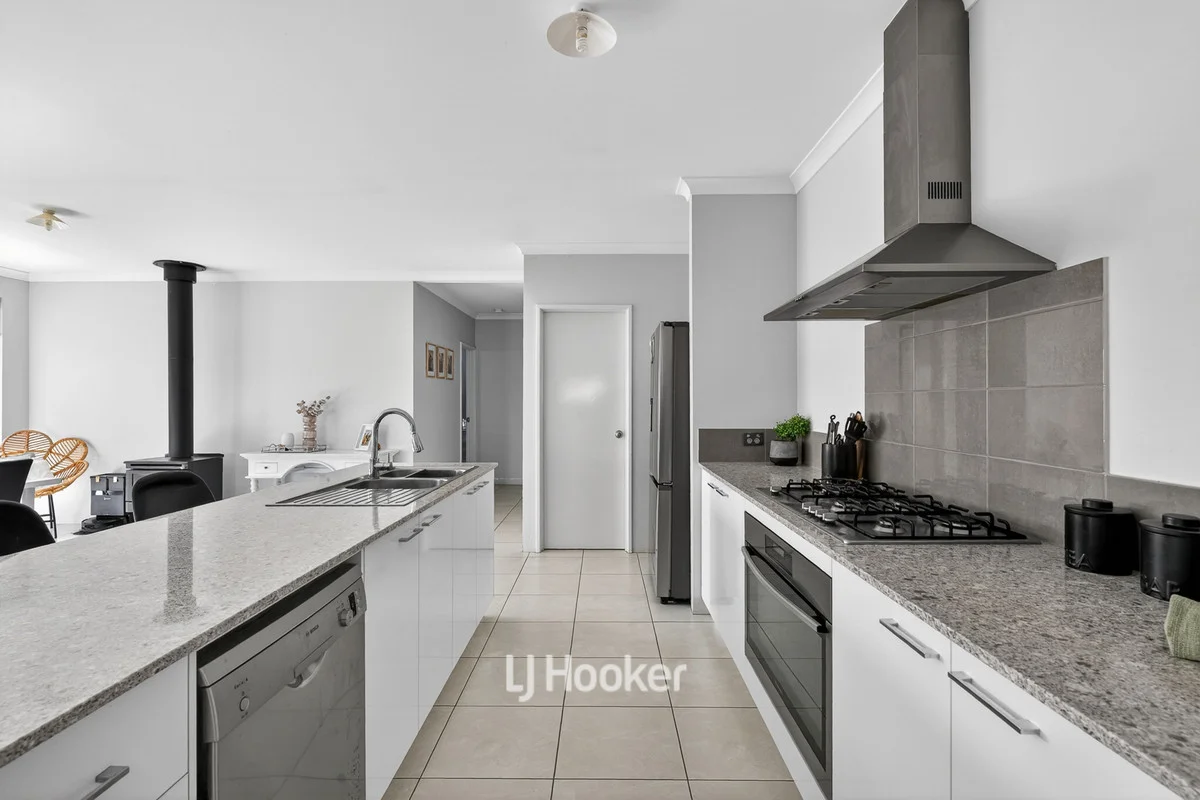 Additional image 11 of 9 Camden Street, Australind WA 6233