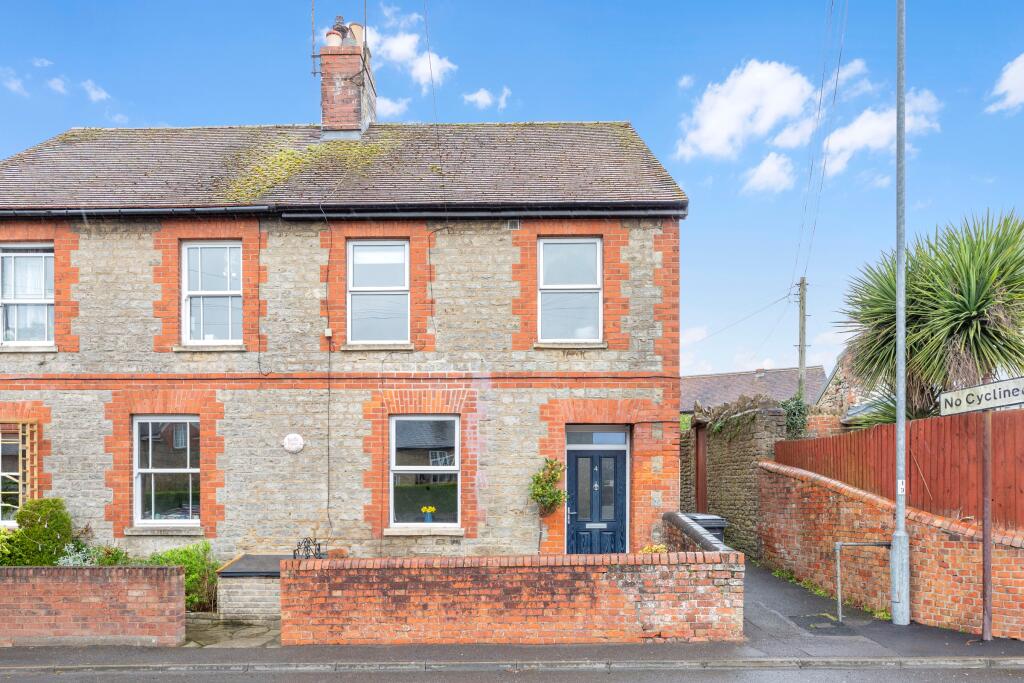 South Road Villa, Wincanton