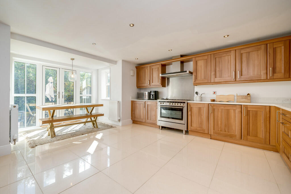 Additional image 3 of Threelands, Birkenshaw