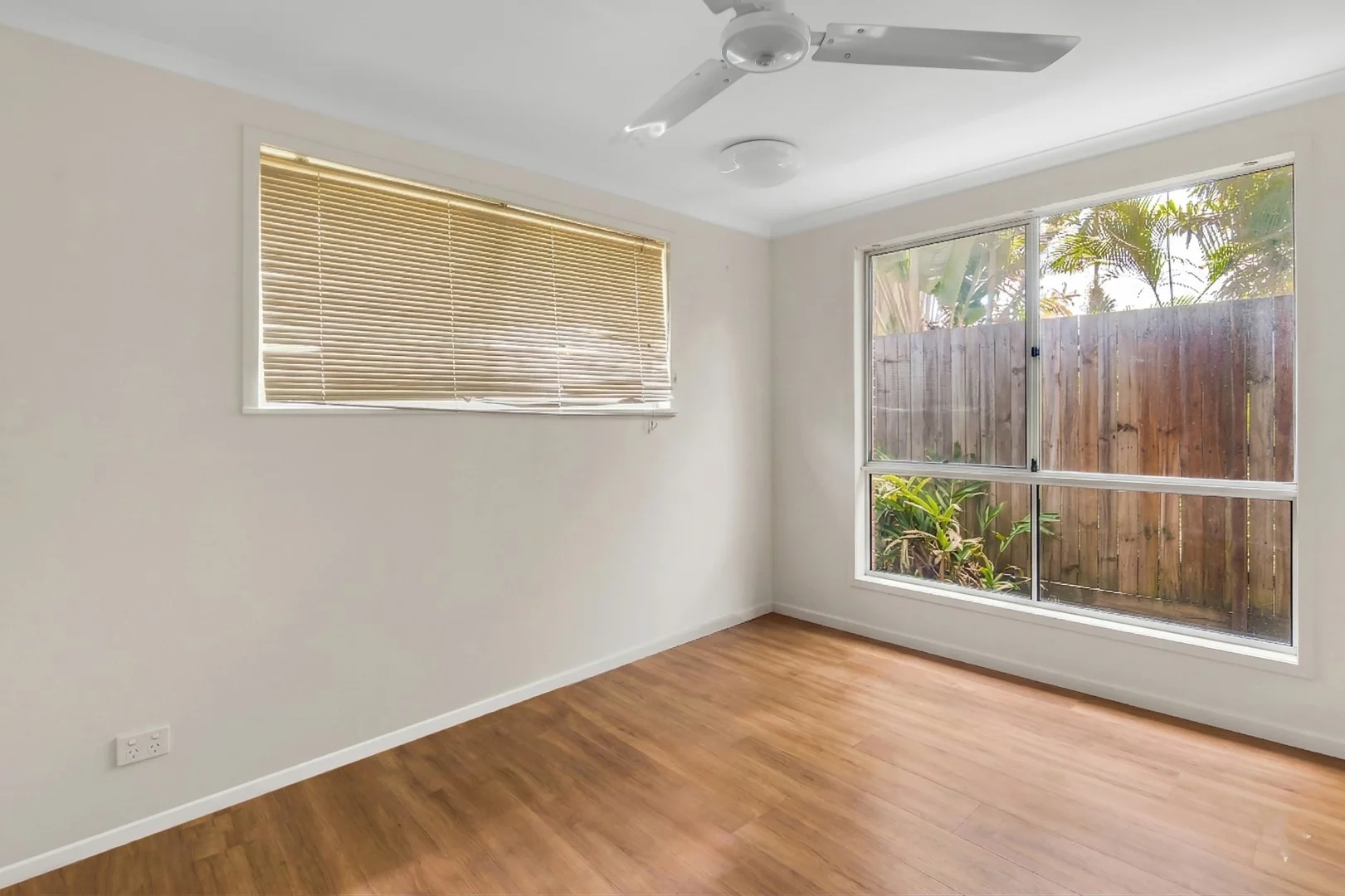 Additional image 32 of 8-16 Short Street, Cairns North QLD 4870