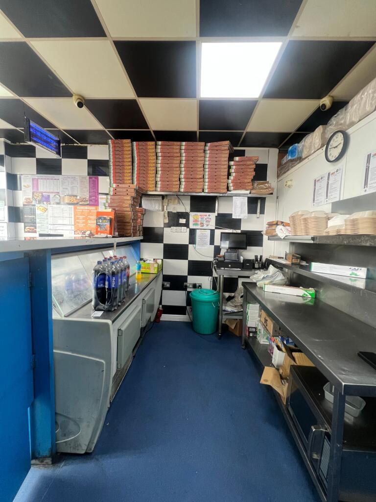 Northgate, Cleckheaton, BD19 photo 3