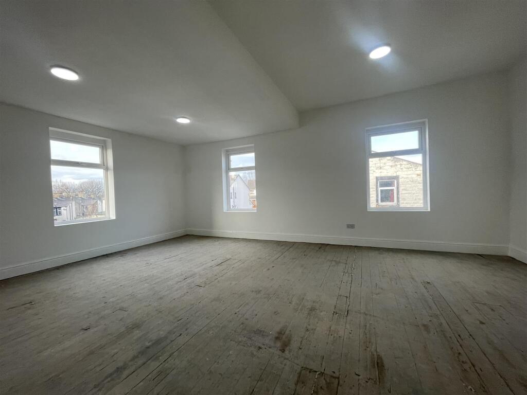 Bright Street, Burnley photo 5