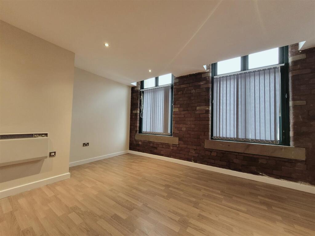 Apt 57 Colonial Buildings, 135-137 Sunbridge Road, Bradford