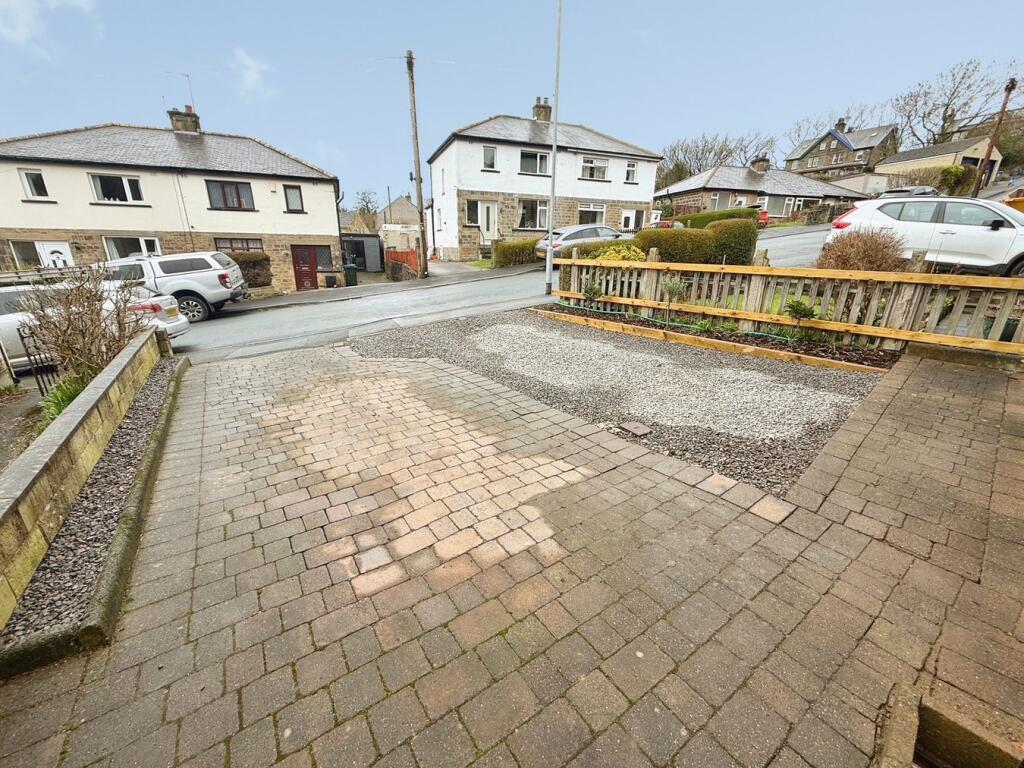 Additional image 13 of South Hill Drive, Gilstead, Bingley, BD16
