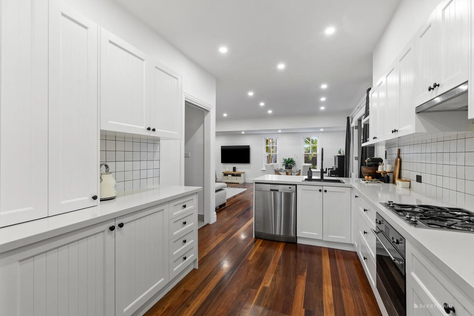 Additional image 6 of 43 Carinya Road, Vermont VIC 3133