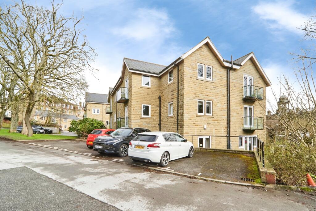 The Green, Bingley