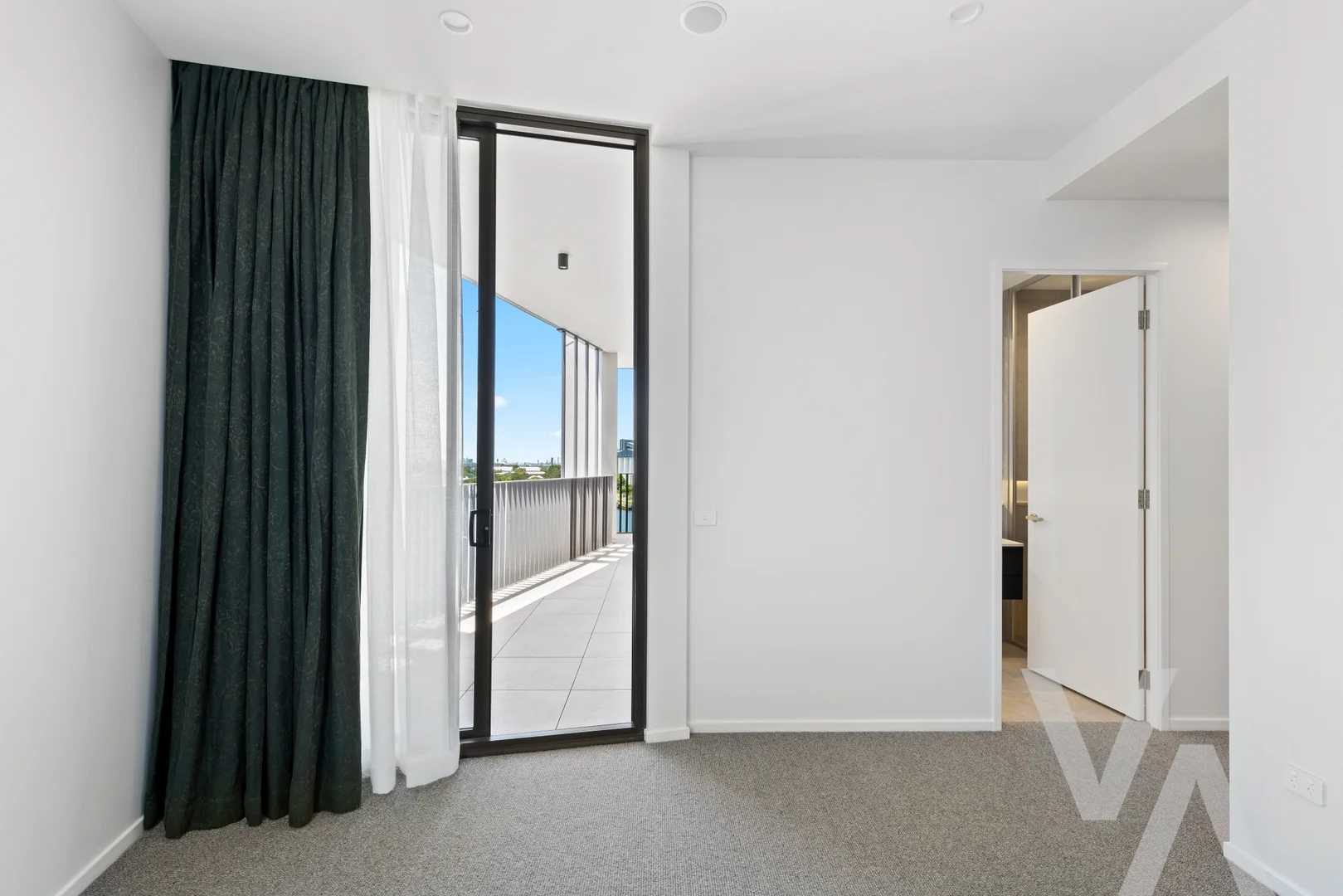 Additional image 7 of 603/43 Honeysuckle Drive, Newcastle NSW 2300