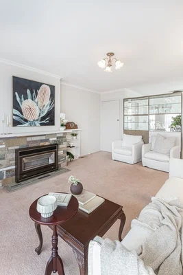 2 Hillside Avenue, Warrnambool VIC 3280 photo 4