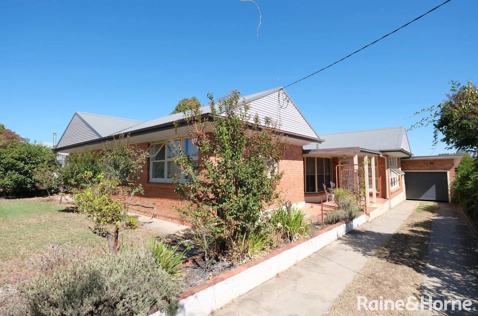 12 Mulligan Street, Inverell NSW 2360