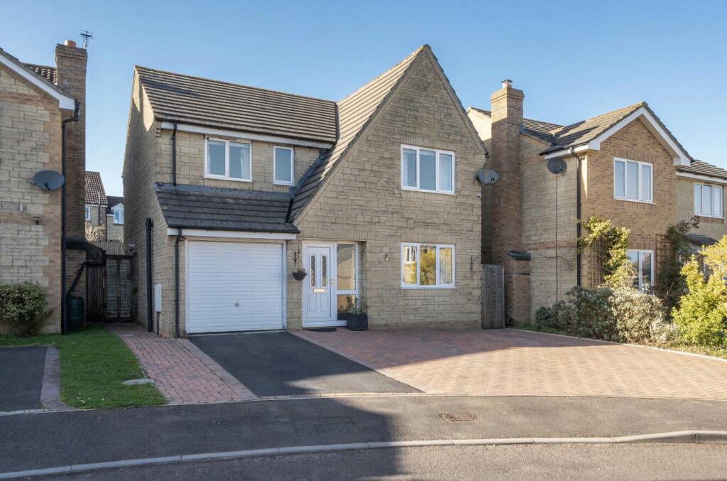 Grants Close, Wincanton, Somerset, BA9
