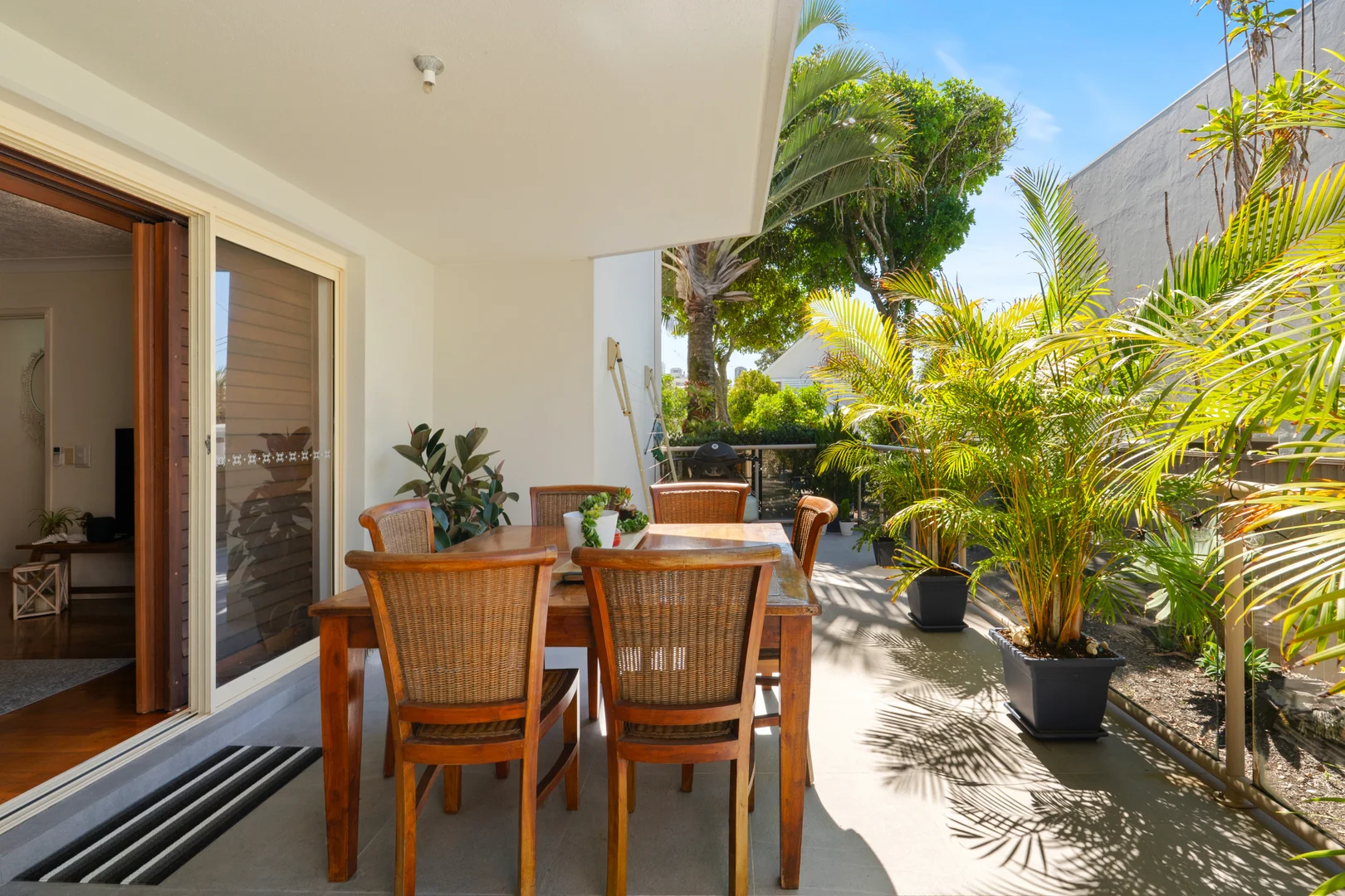 Additional image 3 of 1/32-36 Ocean Street, Mermaid Beach QLD 4218