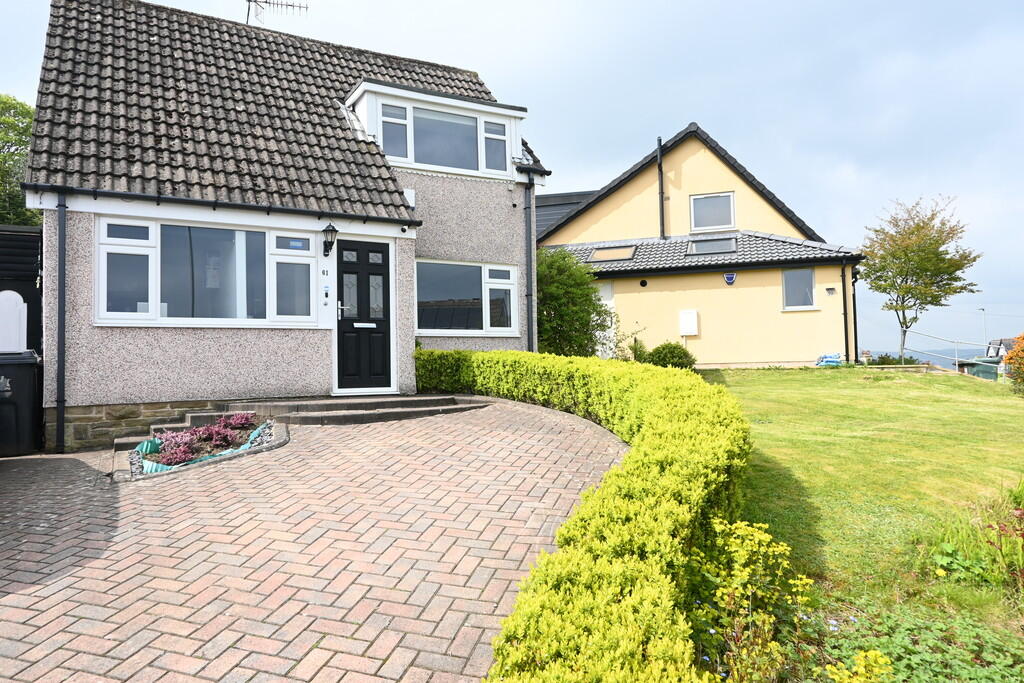 Moorhead Crescent , Nab Wood