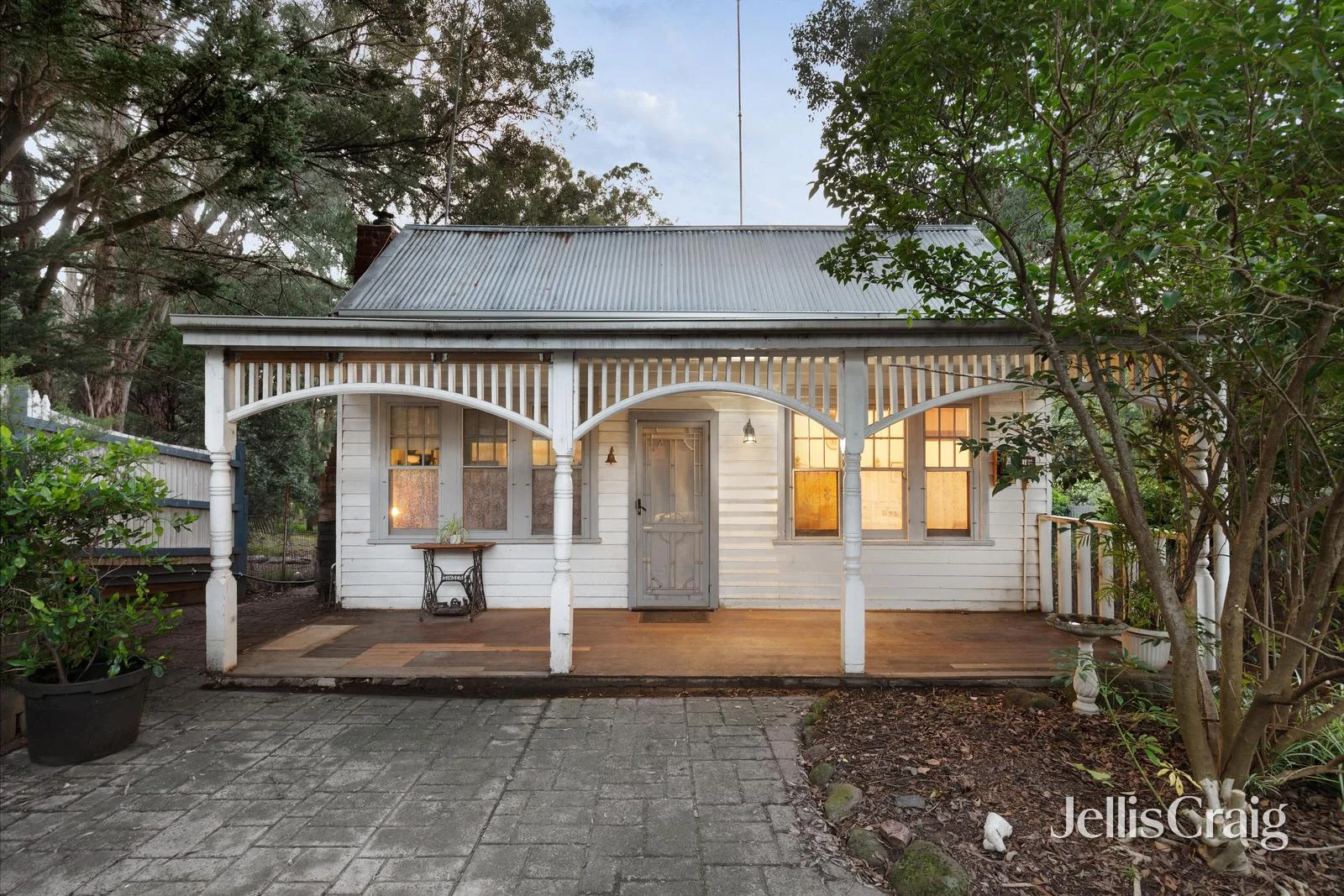 631 Heidelberg Kinglake Road, Hurstbridge VIC 3099