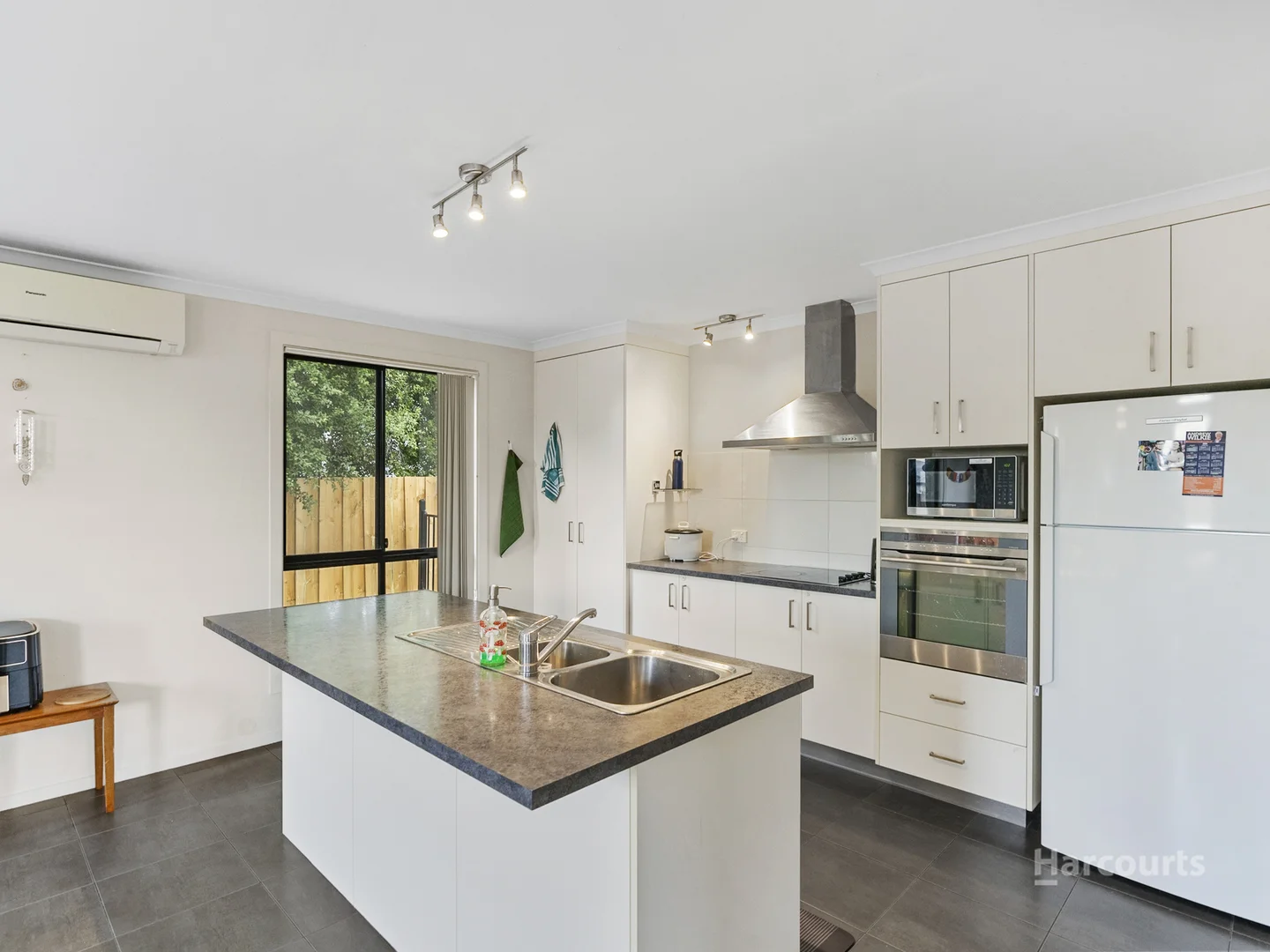 Additional image 7 of 2/9 Kenbrae Avenue, Glenorchy TAS 7010
