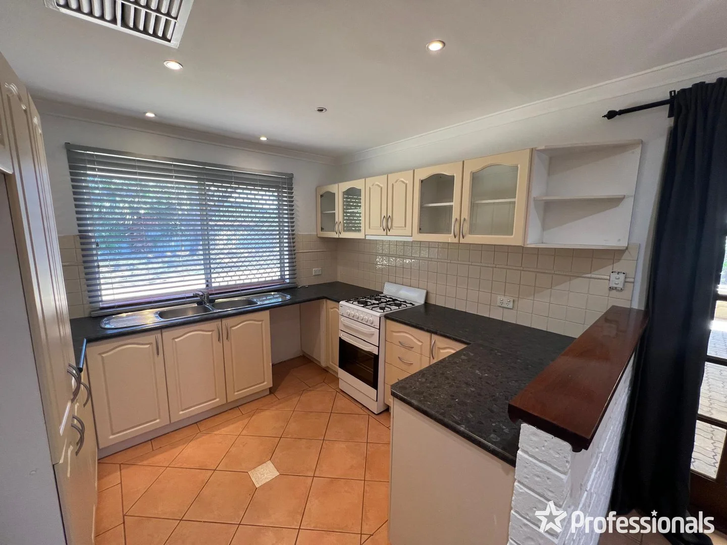 Additional image 9 of 12 Moncrieff Road, Langford WA 6147