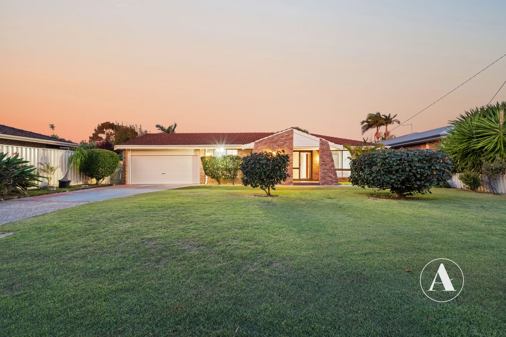 23 Silky Oak Lane, Willetton WA 6155