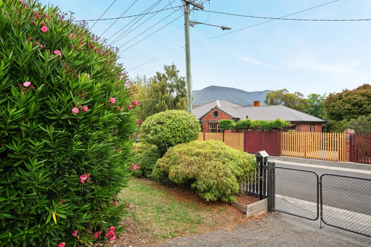 Additional image 18 of 1A Bay Road, New Town TAS 7008