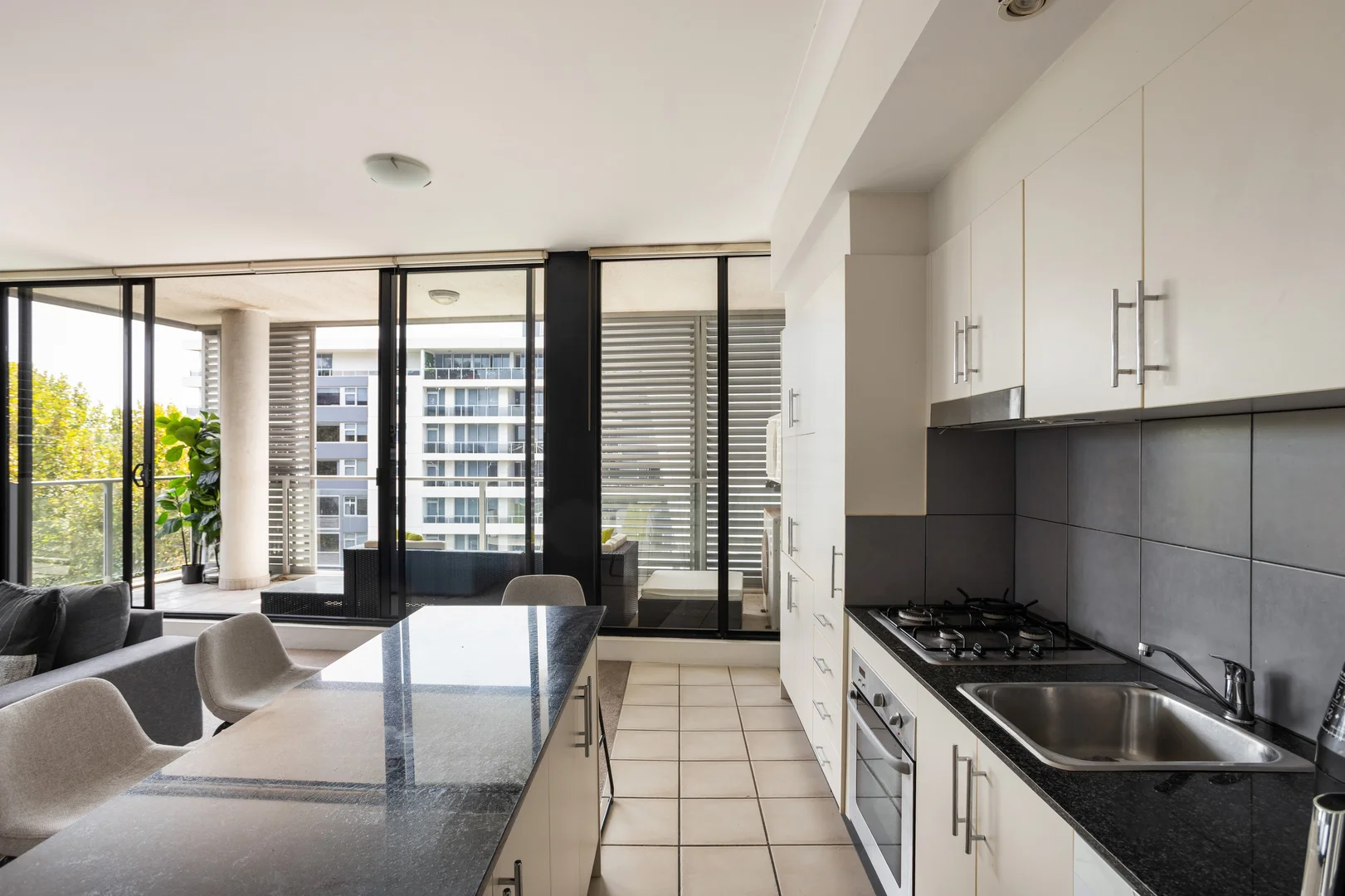 Additional image 5 of 602/11a Lachlan Street, Waterloo NSW 2017