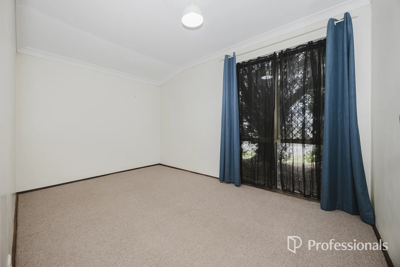 Additional image 16 of 37 Jacaranda Drive, Ballajura WA 6066