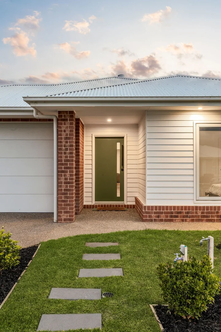 Additional image 2 of 63 Buchanan Boulevard, Armstrong Creek VIC 3217