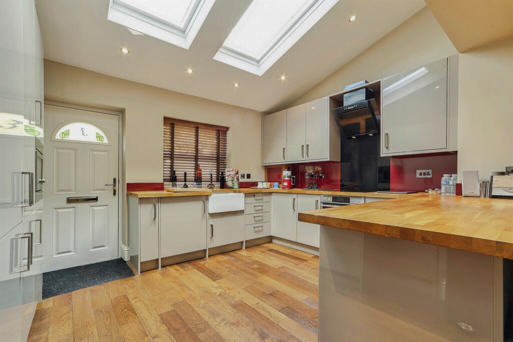 Additional image 4 of Laythorpe Terrace, East Morton, Keighley