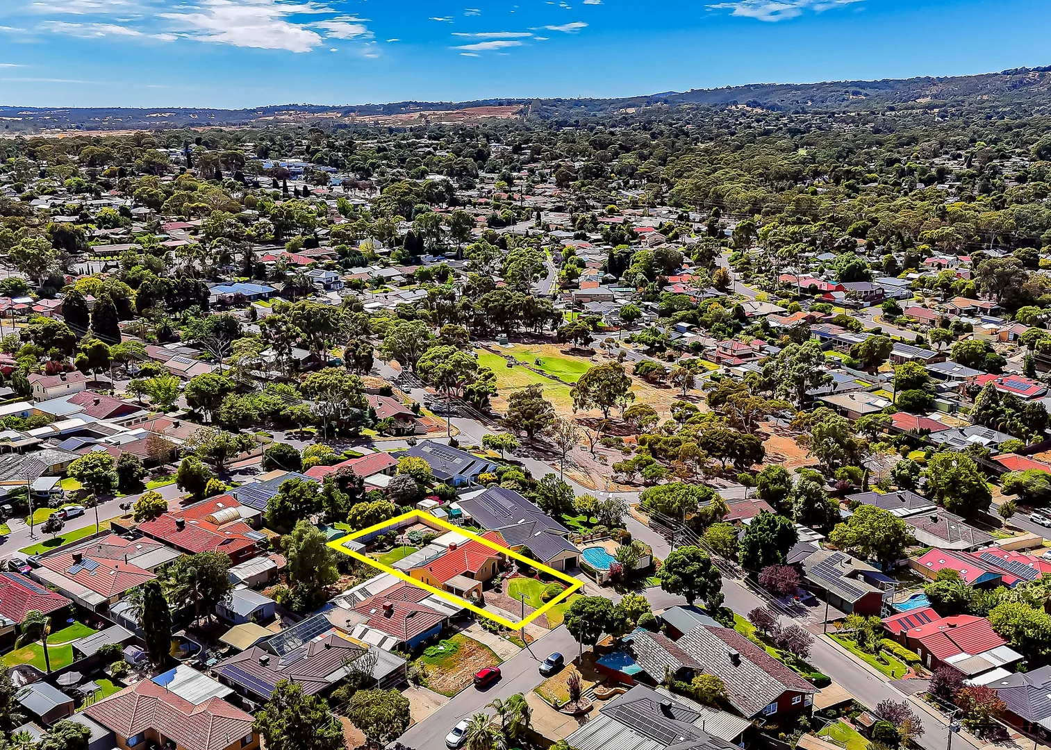 Additional image 27 of 3 Heathcote Court, Redwood Park SA 5097