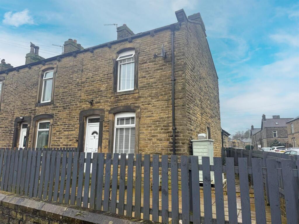 West View, Silsden