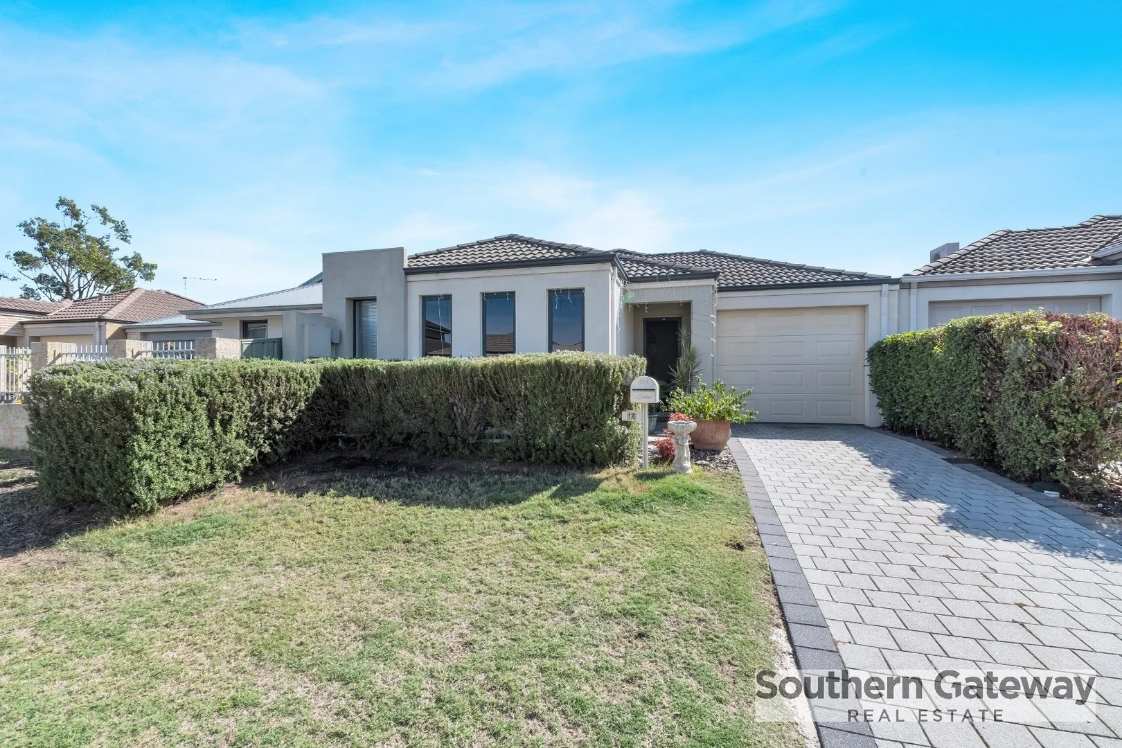 16 Meridian Way, Kwinana Town Centre WA 6167