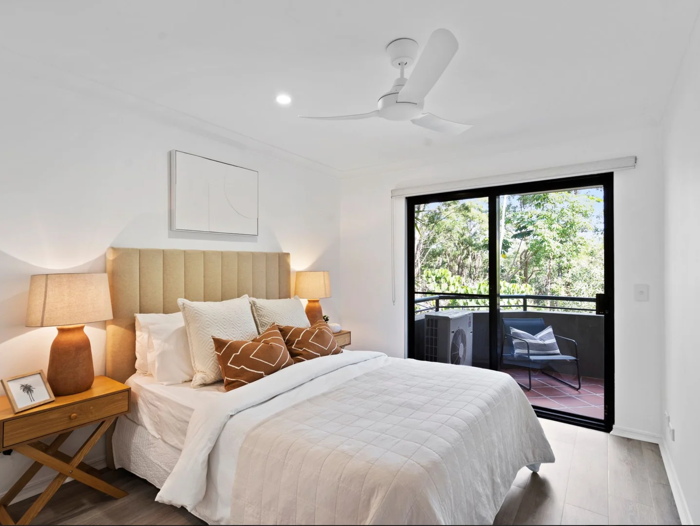 12E/1 Great Hall Drive, Miami QLD 4220 photo 4