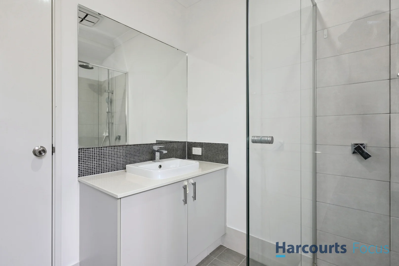 Additional image 7 of 21 Massicot Road, Treeby WA 6164
