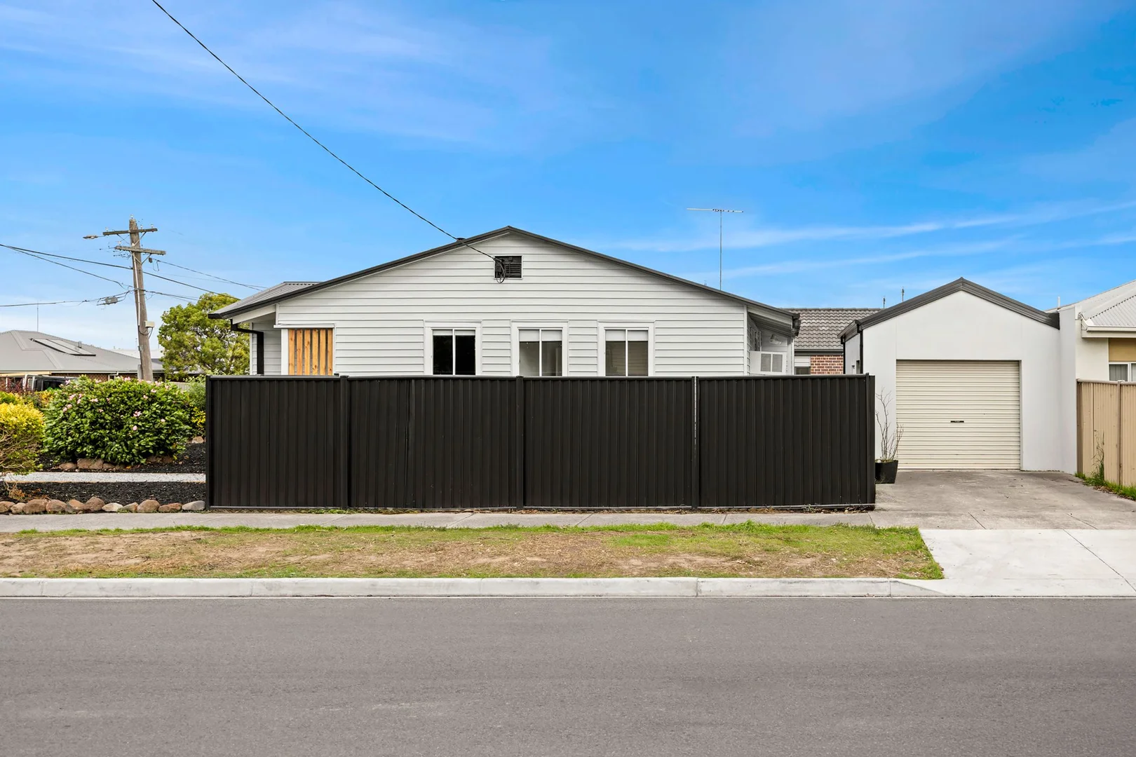 Additional image 11 of 65 Waitara Grove, Norlane VIC 3214