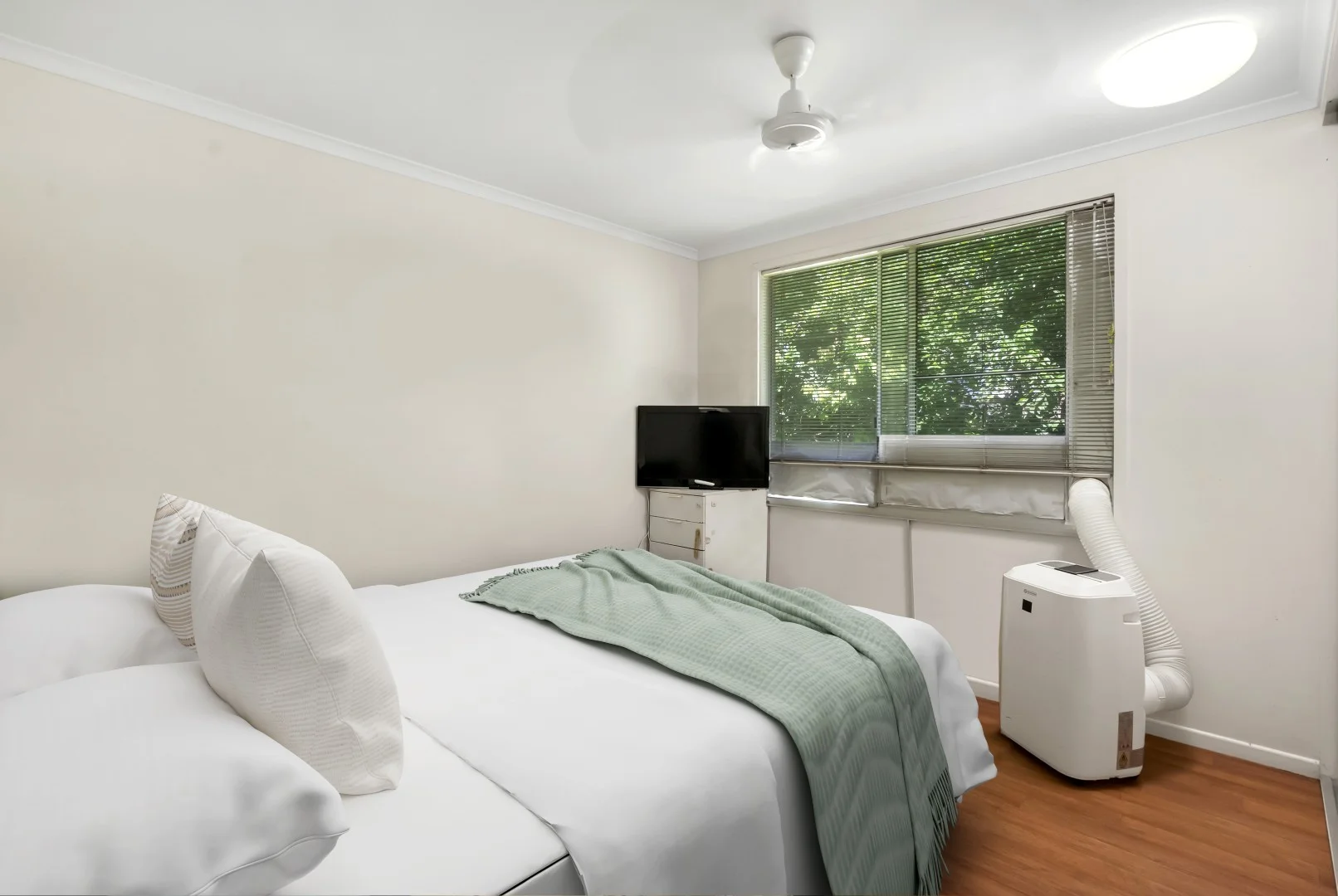 Additional image 25 of 8-16 Short Street, Cairns North QLD 4870