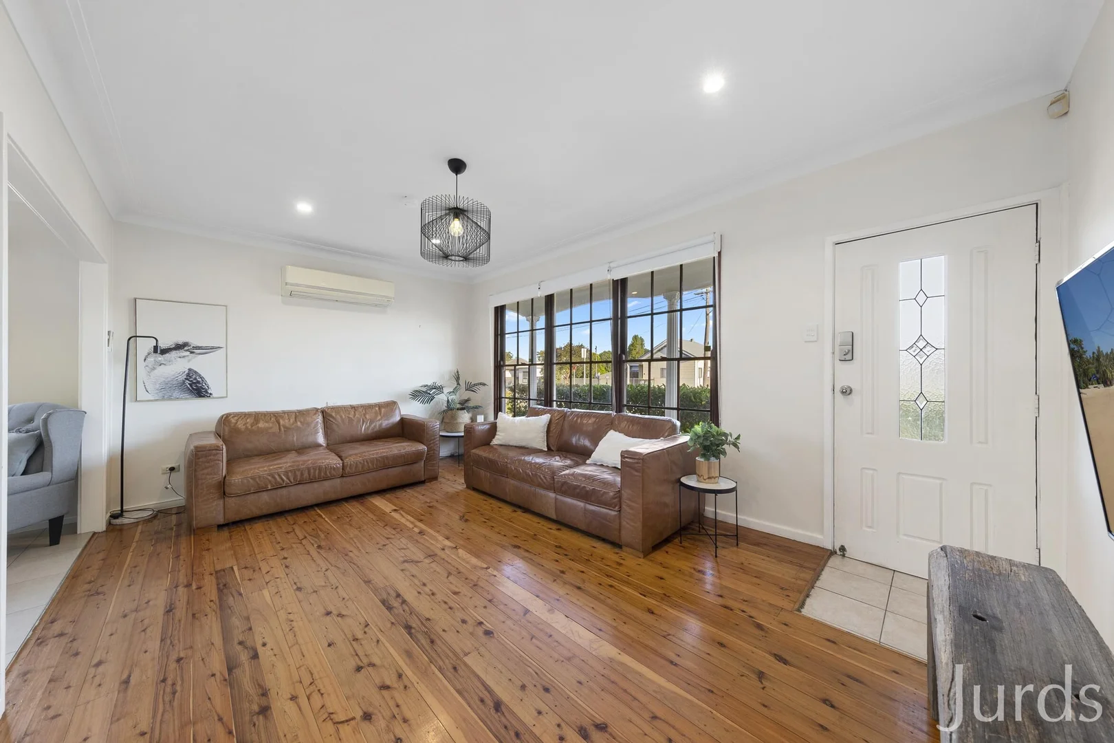 56 Mount View Road, Cessnock NSW 2325 photo 3