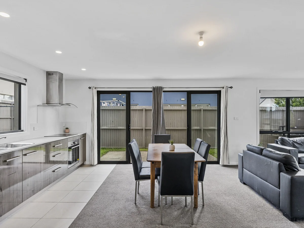 Additional image 9 of 2/9 Maranoa Road, Kingston TAS 7050