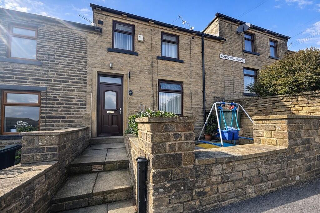 Roundfield Place, Thornton, Bradford