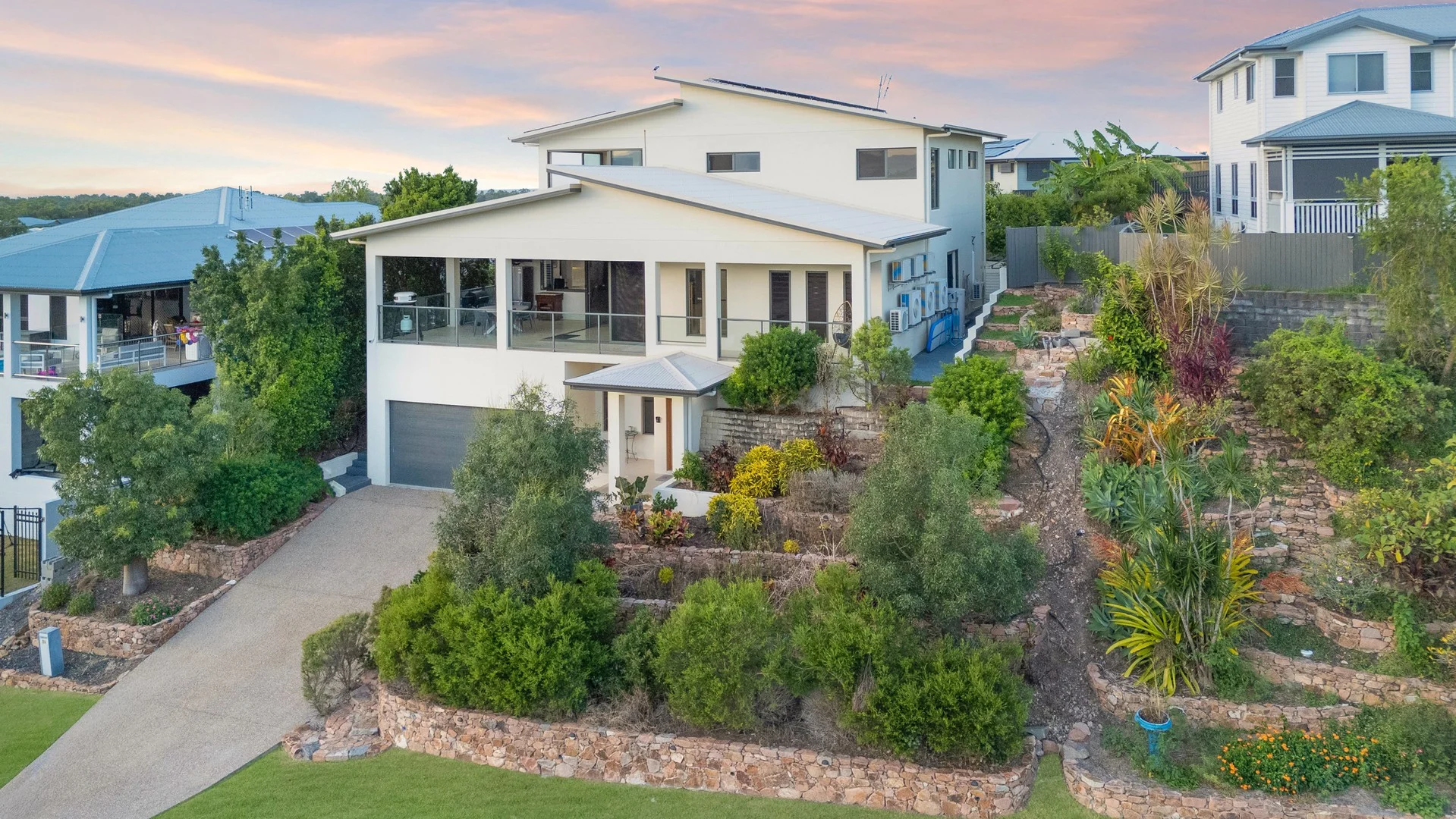 24 Deedes Crescent, Bushland Beach QLD 4818