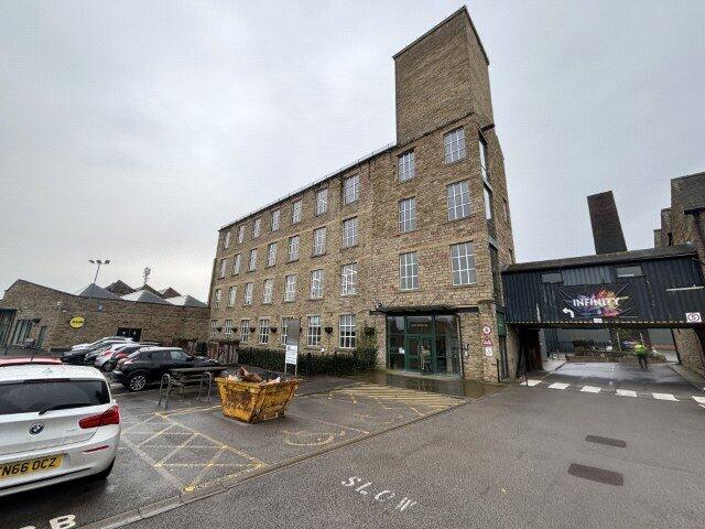 Jade Building, Bradford, BD10