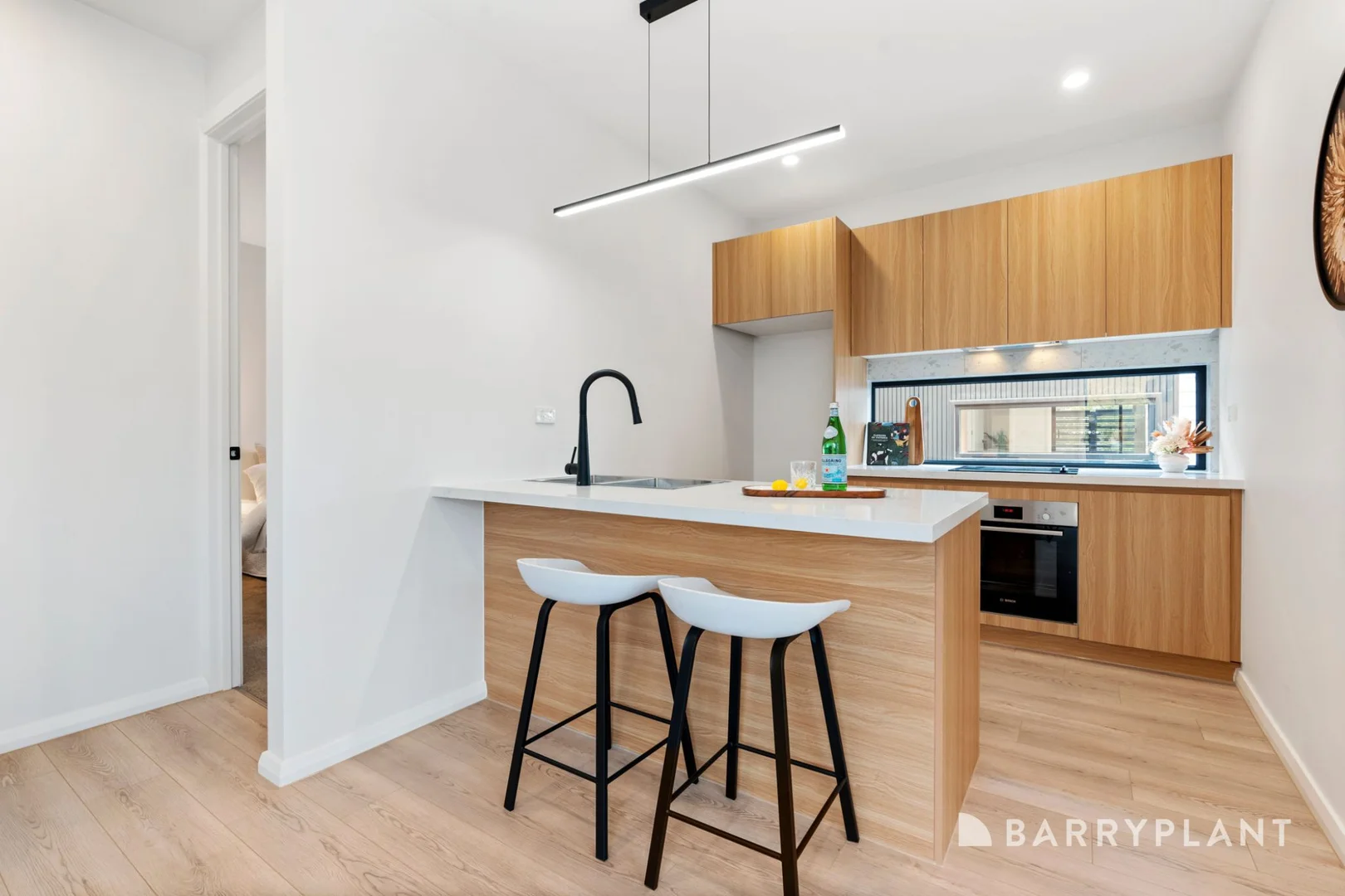 1/230 Hull Road, Mooroolbark VIC 3138 photo 3
