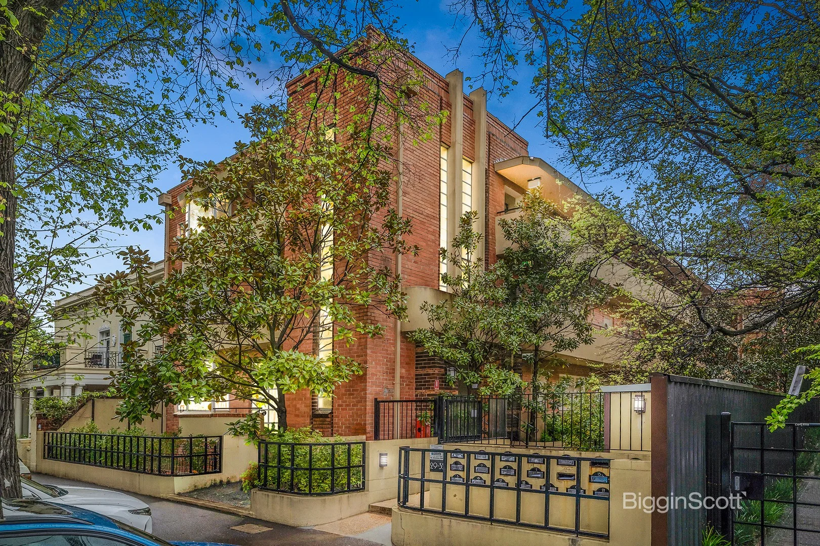 15/29 George Street, East Melbourne VIC 3002